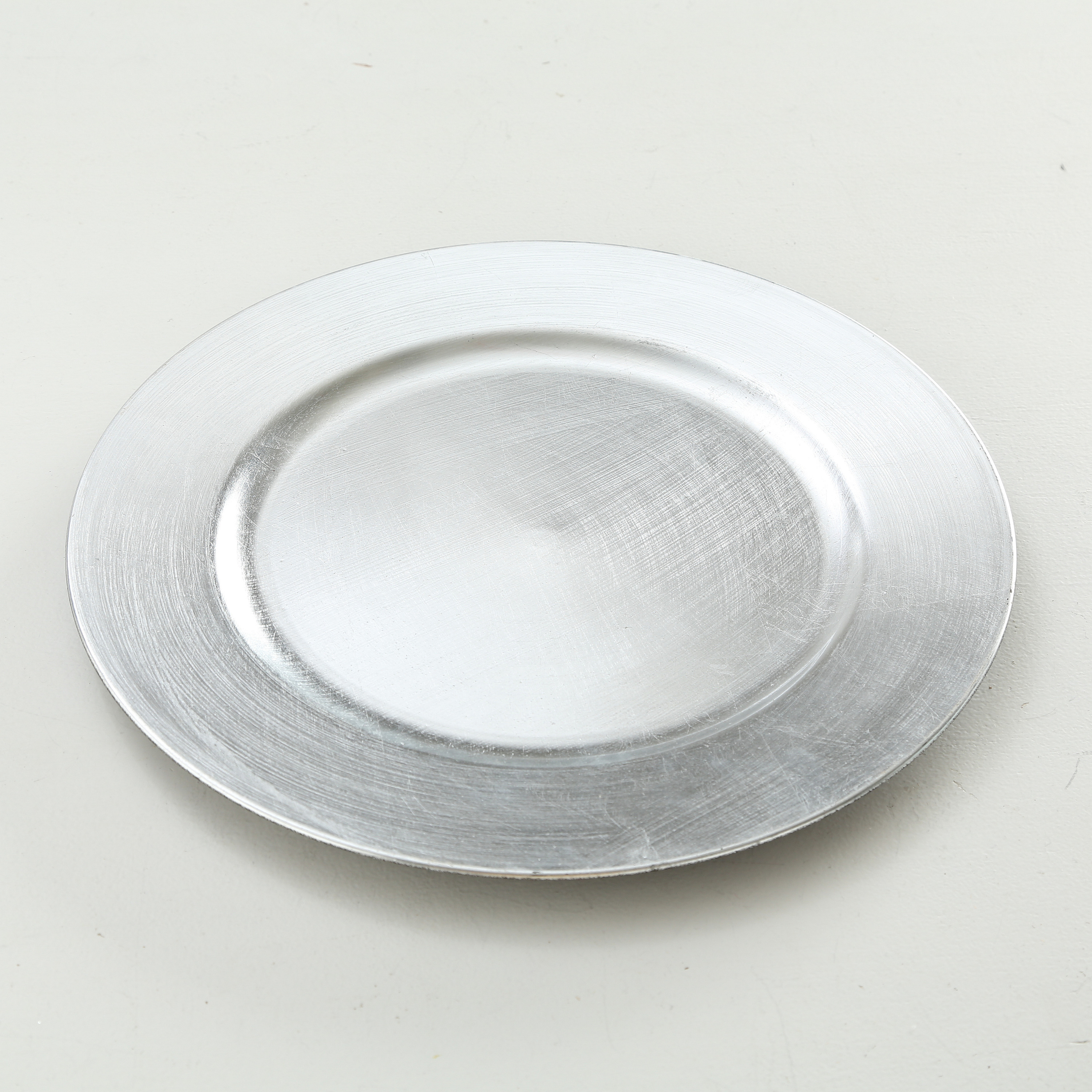 12x Diner-kerstdiner borden-onderborden zilver 33 cm rond