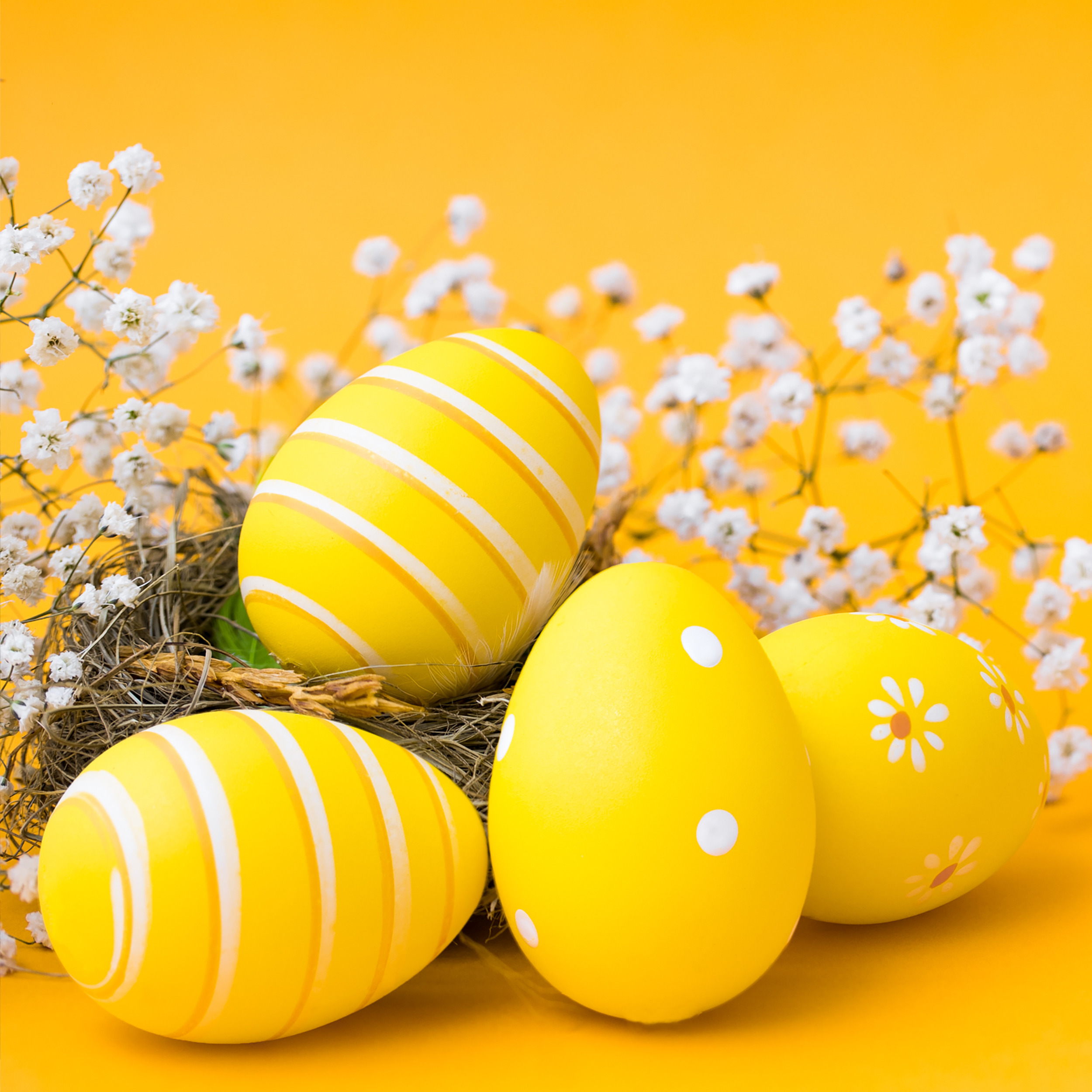 20x Servetten Pasen thema gele eieren 33 x 33 cm