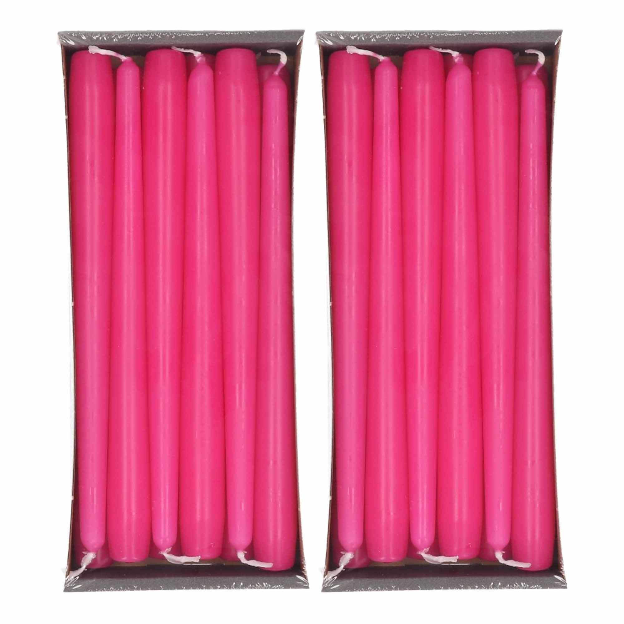 24x Fuchia roze dinerkaarsen 25 cm 8 branduren -