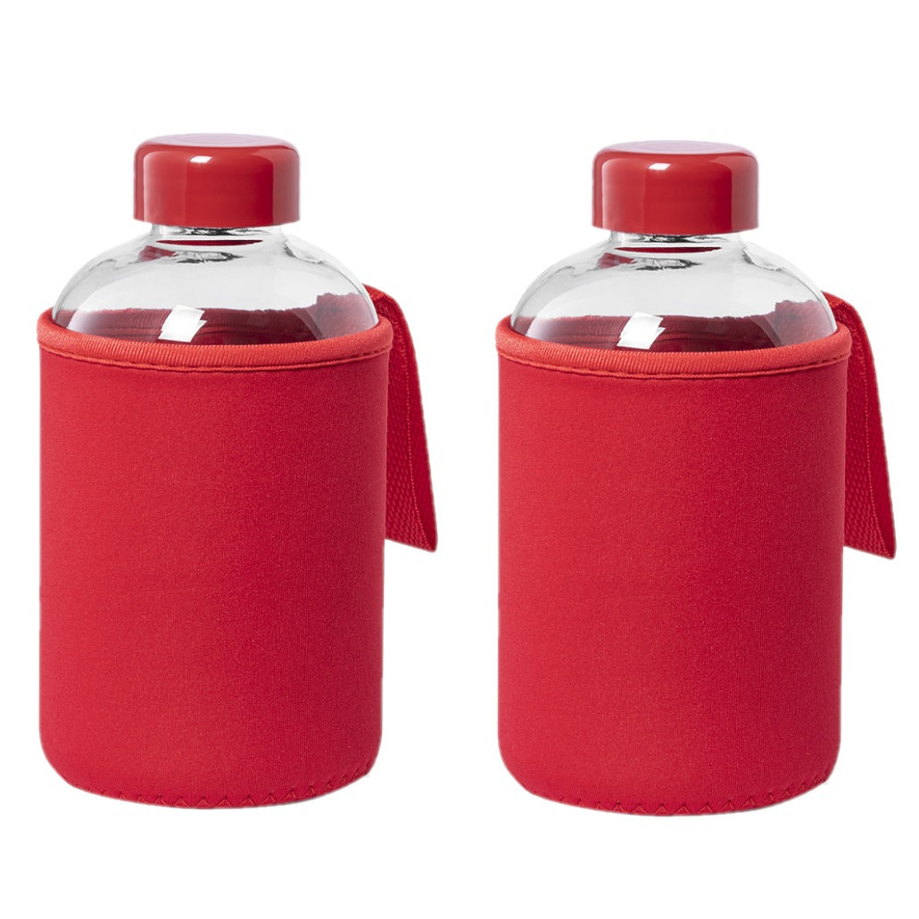 2x Stuks glazen waterfles-drinkfles met rode softshell bescherm hoes 600 ml