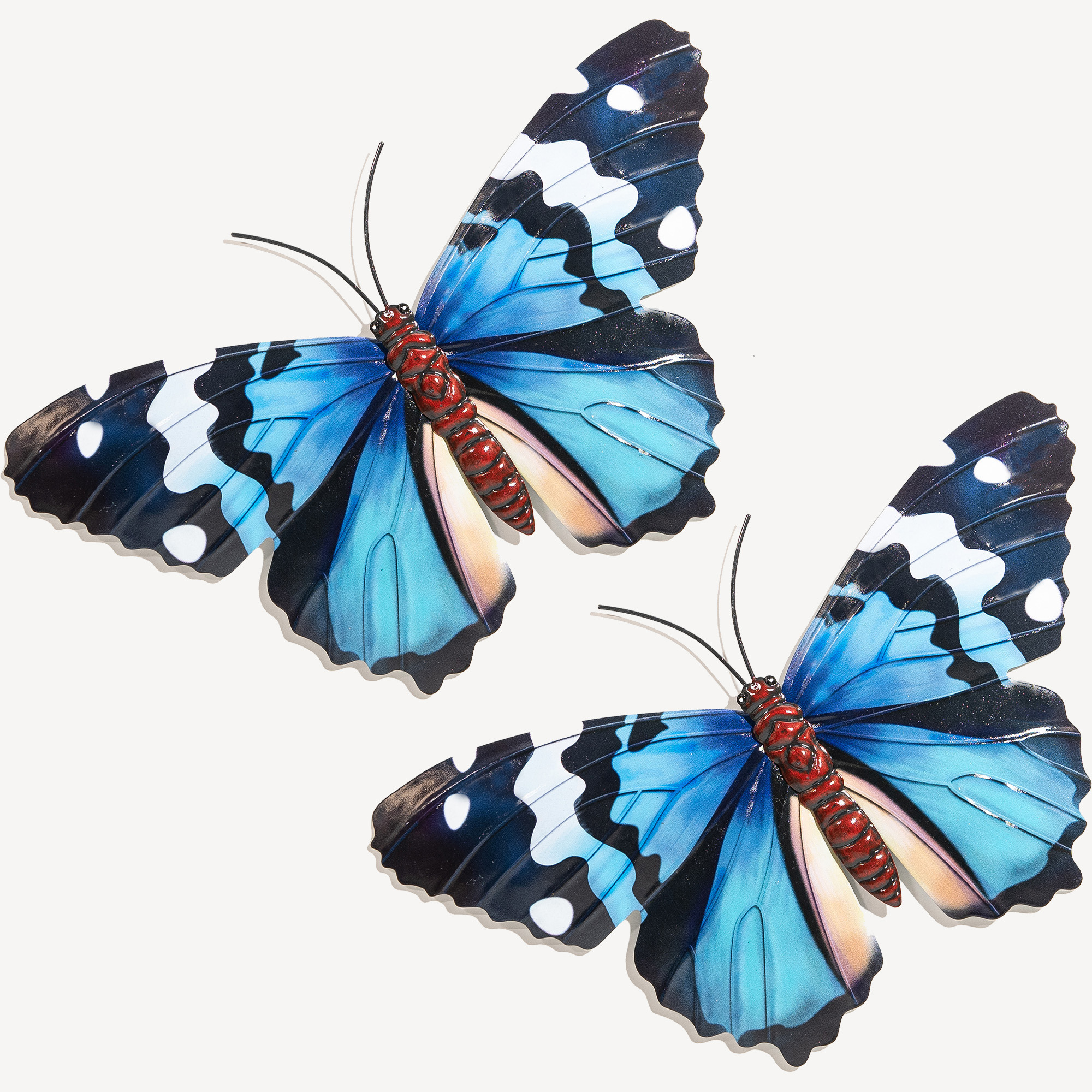 Wanddecoratie vlinder 2x blauw 34 x 21 cm metaal muurdecoratie