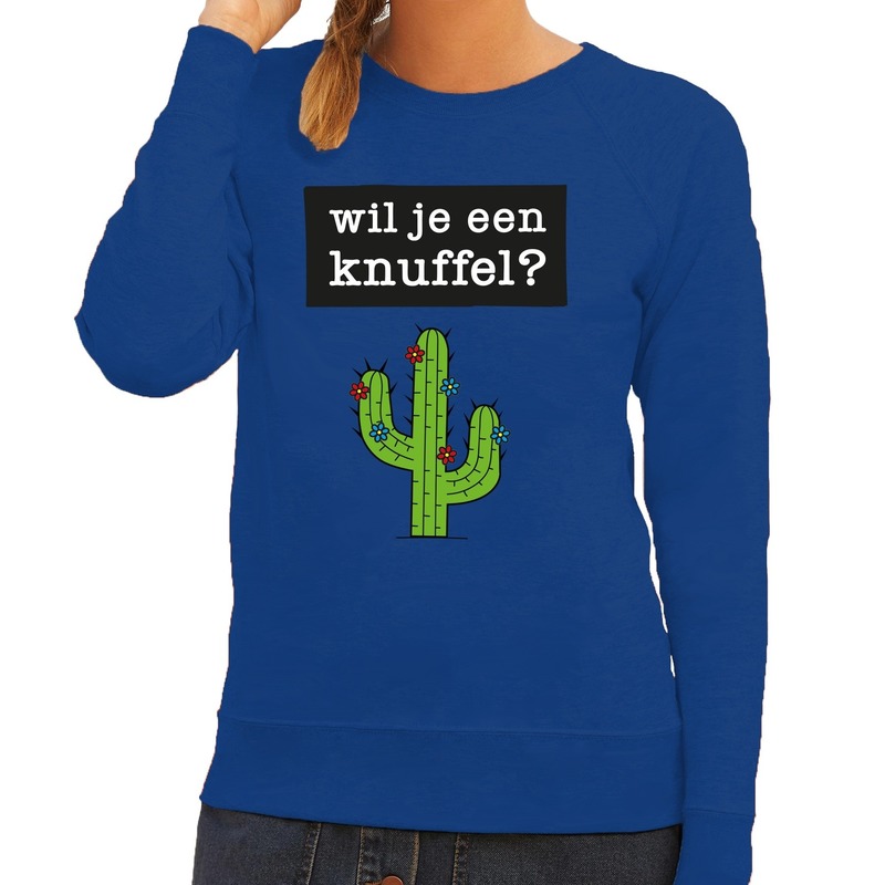 Wil je een Knuffel tekst sweater blauw voor dames