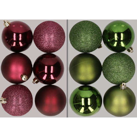 12x stuks kunststof kerstballen mix van aubergine en appelgroen 8 cm