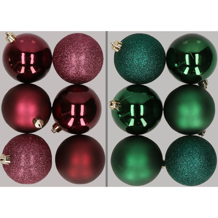 12x stuks kunststof kerstballen mix van aubergine en donkergroen 8 cm