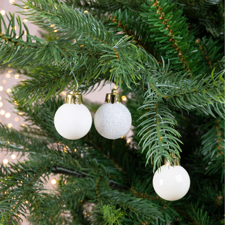 14x stuks kleine kunststof kerstballen wol wit 3 cm