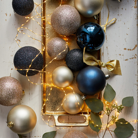 26x stuks kunststof kerstballen goud 6-8-10 cm glans/mat/glitter