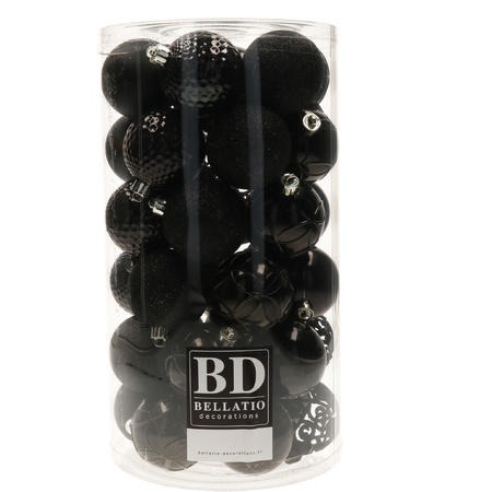 74x stuks kunststof kerstballen mix donkerbruin en zwart 6 cm