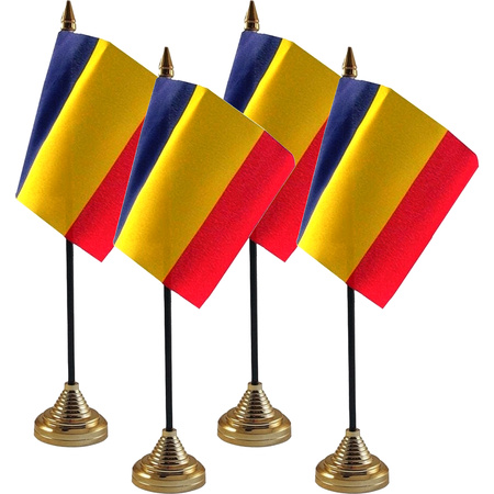 4x stuks Roemenie tafelvlaggetjes 10 x 15 cm met standaard