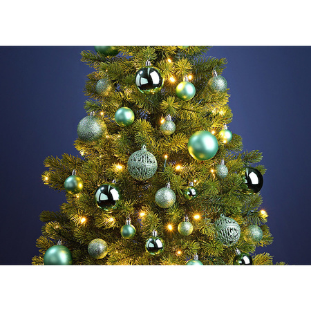 50x stuks kunststof kerstballen mint groen 3, 4 en 6 cm