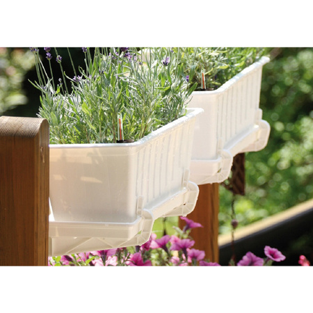 3x Kunststof Ratolla rotan plantenbakken/bloembakken wit 9,9 liter met ophangbeugels