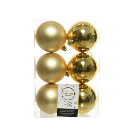 12x stuks kunststof kerstballen mix van donkergroen en goud 8 cm