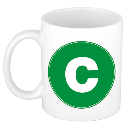 Mok / beker met de letter C groene bedrukking voor het maken van een naam / woord of team