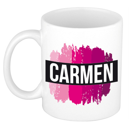 Naam cadeau mok / beker Carmen  met roze verfstrepen 300 ml
