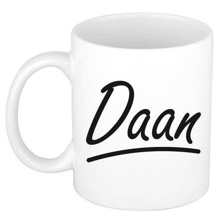 Name mug Daan with elegant letters 300 ml