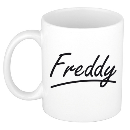 Name mug Freddy with elegant letters 300 ml
