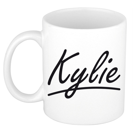 Naam cadeau mok / beker Kylie met sierlijke letters 300 ml