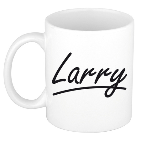 Naam cadeau mok / beker Larry met sierlijke letters 300 ml