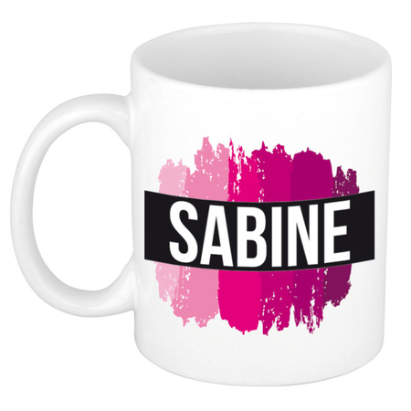 Naam cadeau mok / beker Sabine  met roze verfstrepen 300 ml