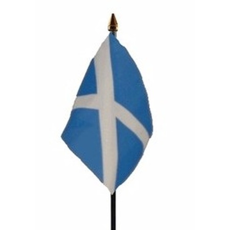 4x stuks Schotland tafelvlaggetjes 10 x 15 cm met standaard