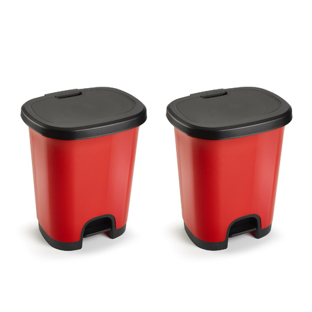 Set van 2x stuks afvalemmers/pedaalemmers van 27 liter in het rood/zwart met deksel en pedaal