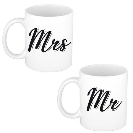 Mr and Mrs wedding mugs white 300 ml